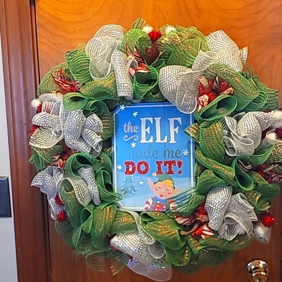 Handmade The Elf Made Me Do It Christmas Wreath - Picture 1 of 5